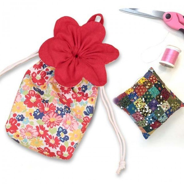 Flower drawstring storage bag